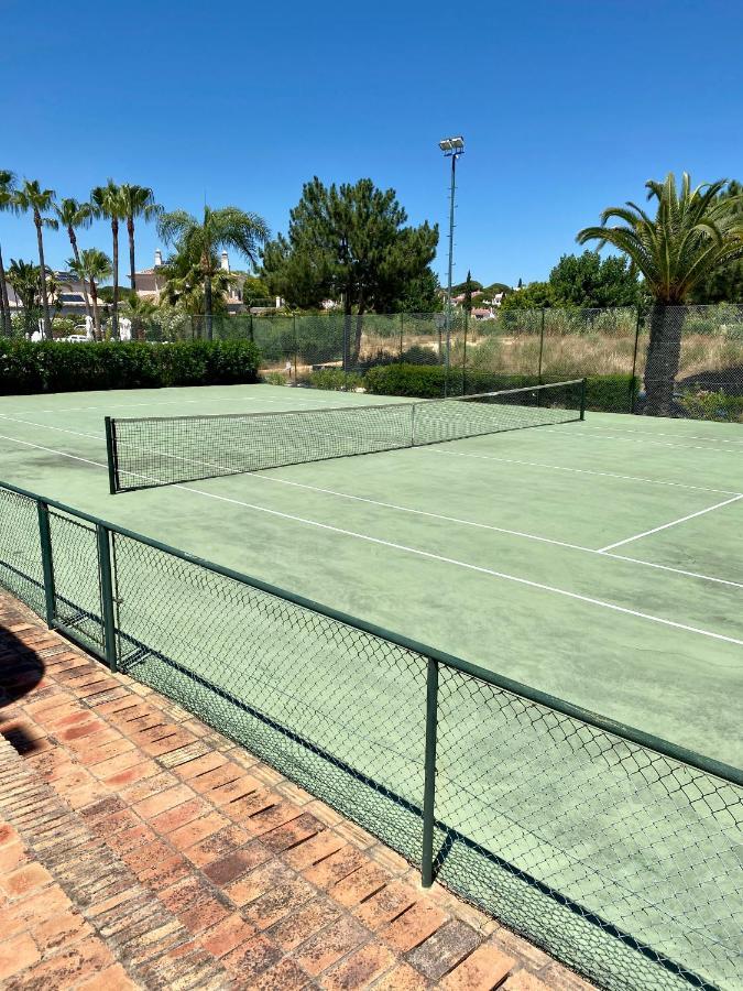Beautiful Apartment For Rent In Quinta Do Lago With Excellent Resort Facilities Close To Lake And Beach. Εξωτερικό φωτογραφία